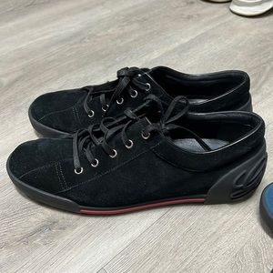 2 gucci sneakers both size 6.5 (fit like a 8.5)
